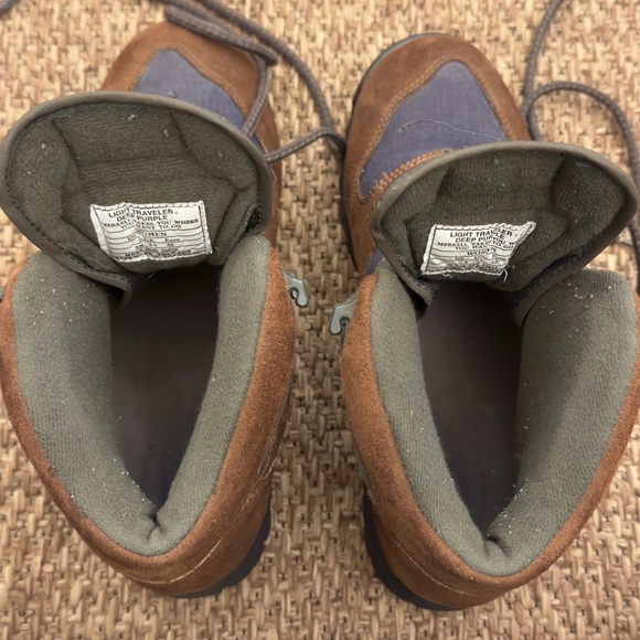 Vintage 90s Merrell Light Traveler + Deep Purple Hiking Boots - Picture 10 of 11